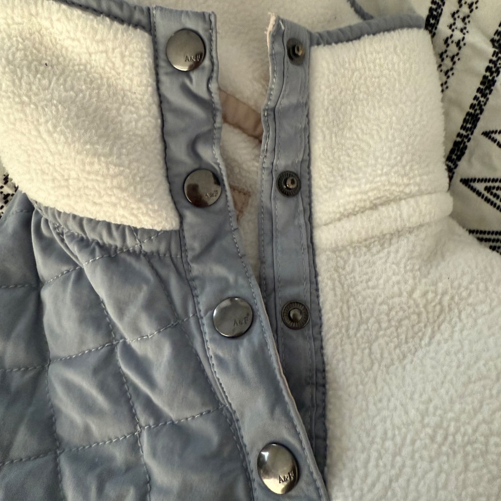 Abercrombie And Fitch Sherpa - image 5